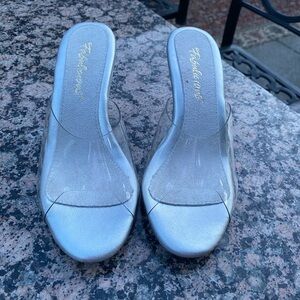 New! Clear/Silver Bikini/Posing Heels
